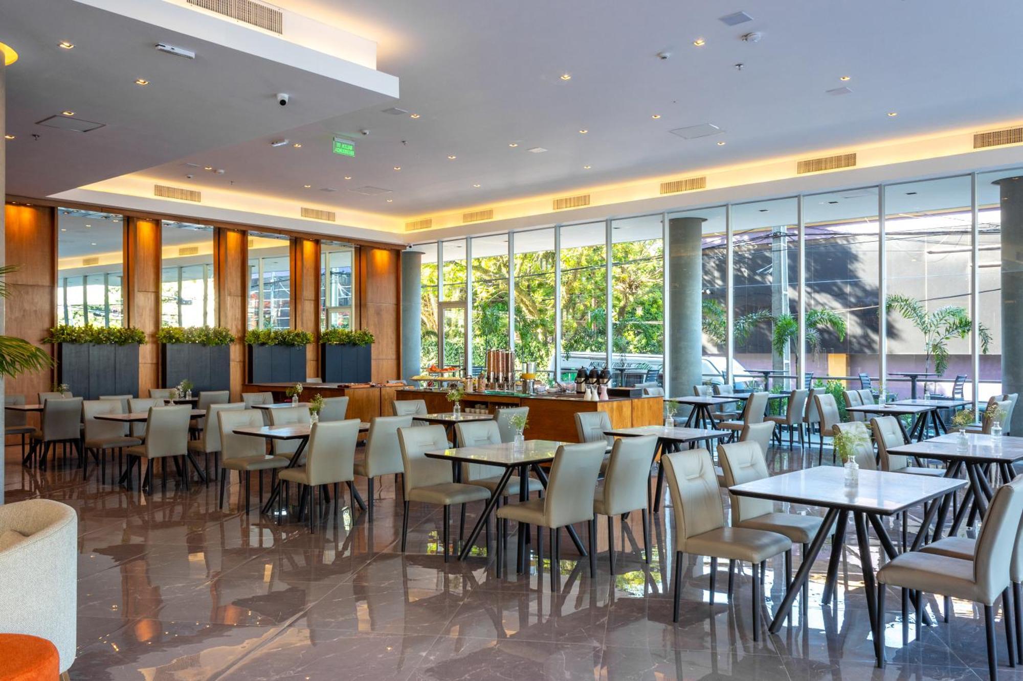 Tryp By Wyndham Asuncion Hotel ภายนอก รูปภาพ
