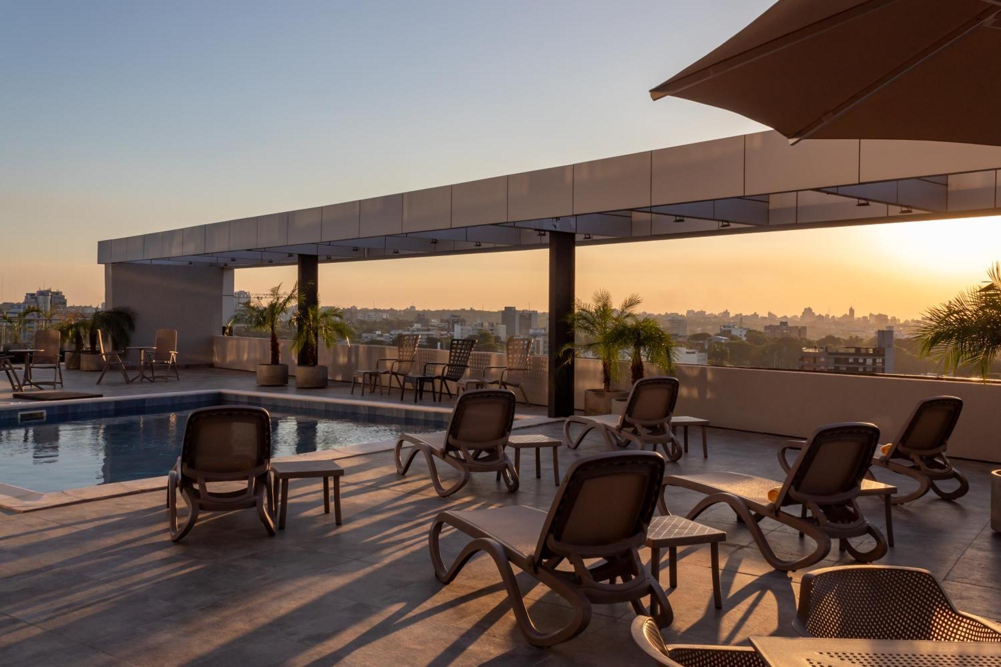 Tryp By Wyndham Asuncion Hotel ภายนอก รูปภาพ